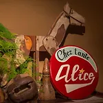 Chez Tante Alice